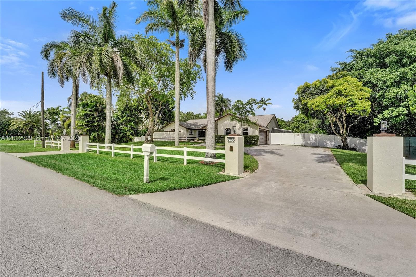 2255 SW 145th Ave, Davie FL 33325 photo 3