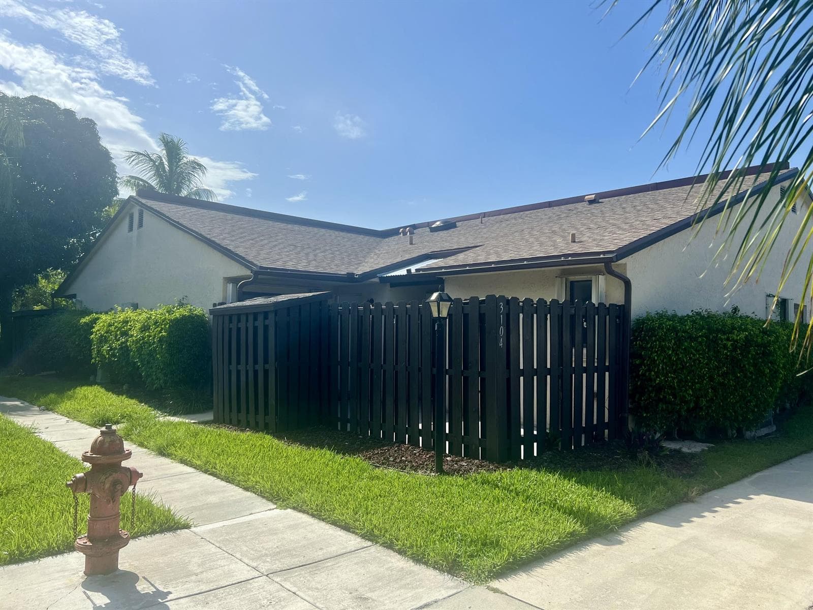 3104 Waterview Circle, Palm Springs FL 33461