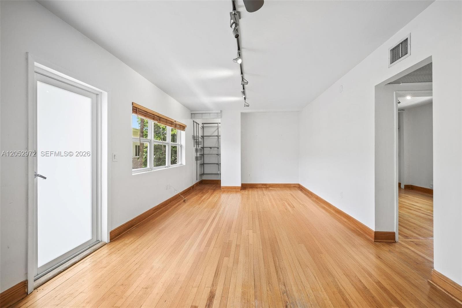 1100 Venetian Way # 2B, Miami FL 33139 photo 4