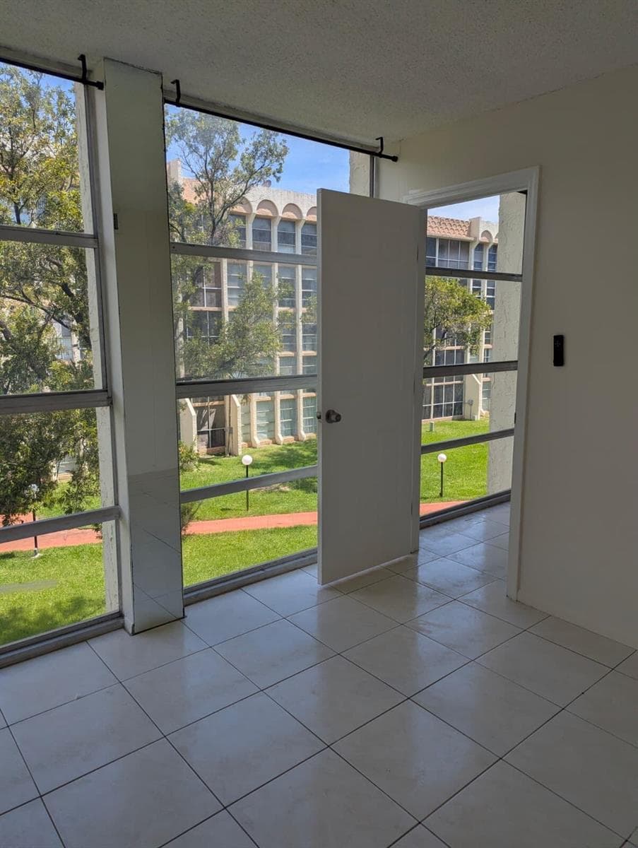 801 THREE ISLANDS Boulevard # 303, Hallandale Beach FL 33009 photo 5