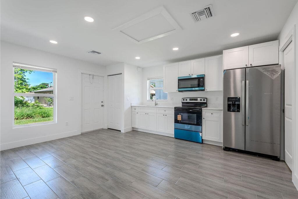 3018 SE Iris Street # 2, Stuart FL 34997 photo 4