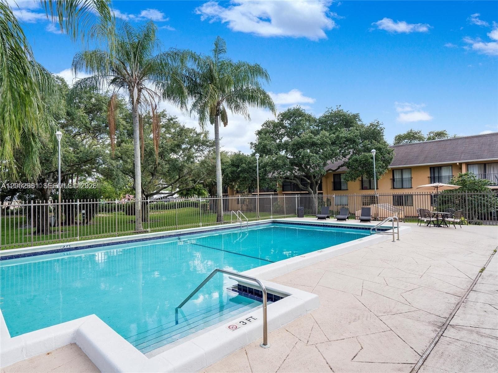 5801 Washington St # 10, Hollywood FL 33023