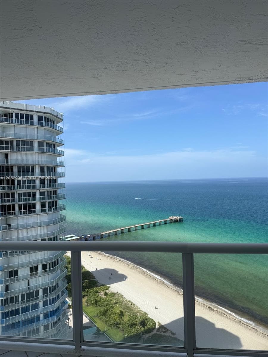 16425 Collins Ave # 2415, Sunny Isles Beach FL 33160