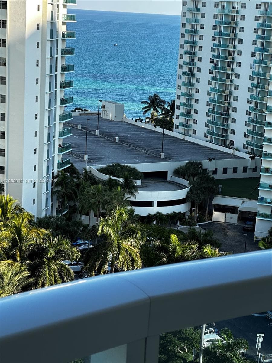 3800 E Ocean Dr # 1518, Hollywood FL 33019 photo 2