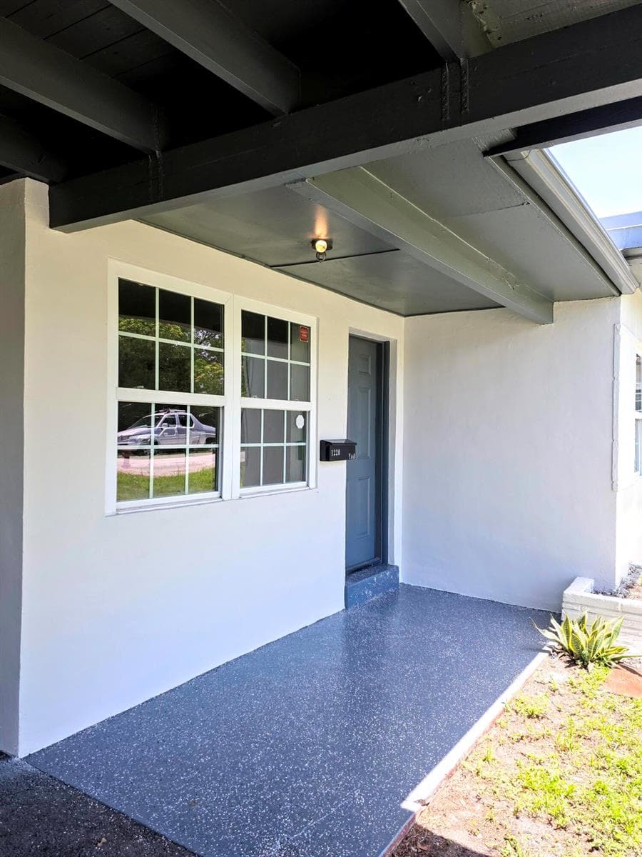 1220 NE 1ST Avenue, Fort Lauderdale FL 33304 photo 5