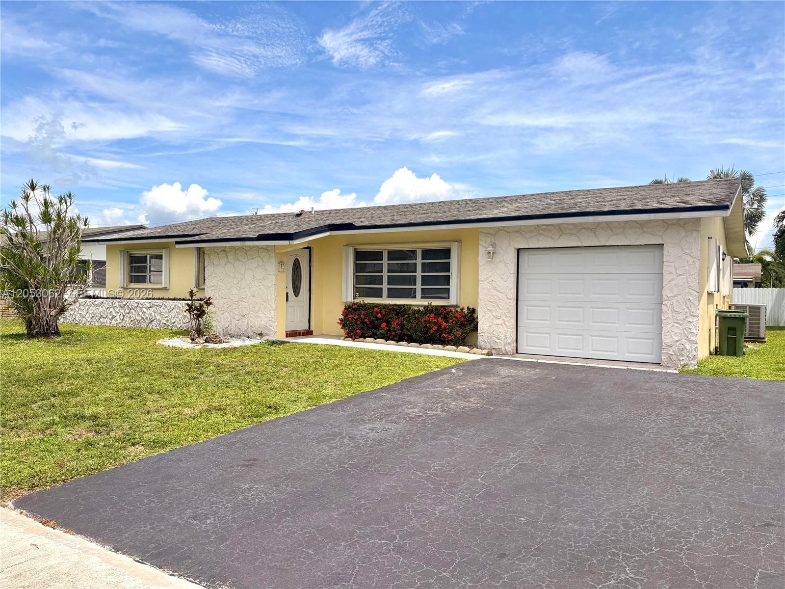 11851 NW 23rd St, Pembroke Pines FL 33026 photo 2