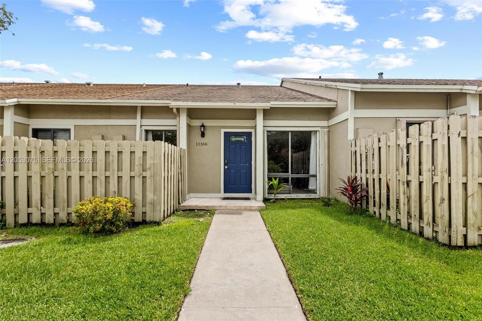 11166 NW 37th St, Sunrise FL 33351 photo 2