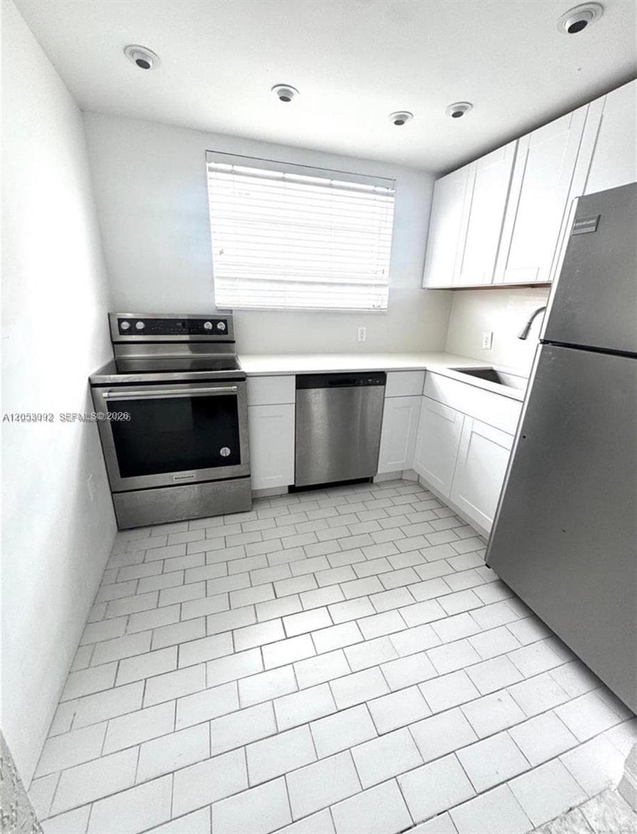 1211 Pennsylvania Ave # E2, Miami Beach, FL 33139 photo 2