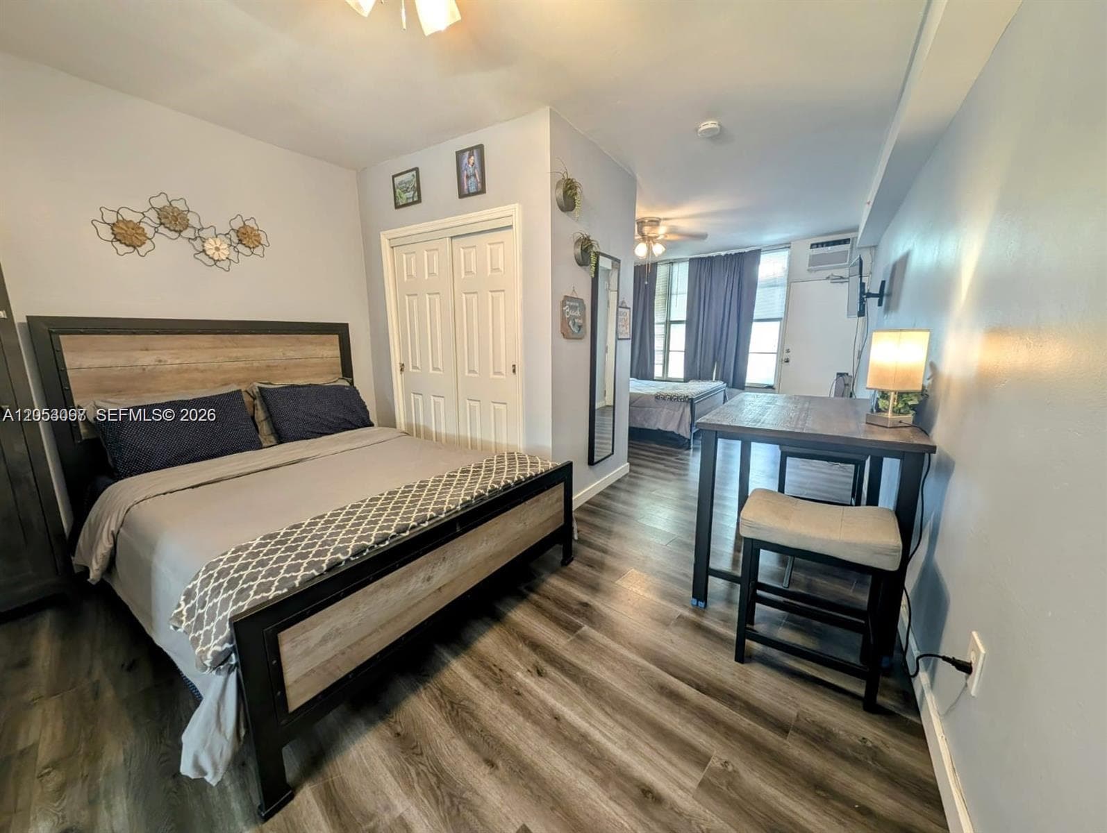 1446 Ocean Dr # 44, Miami Beach FL 33139 photo 2