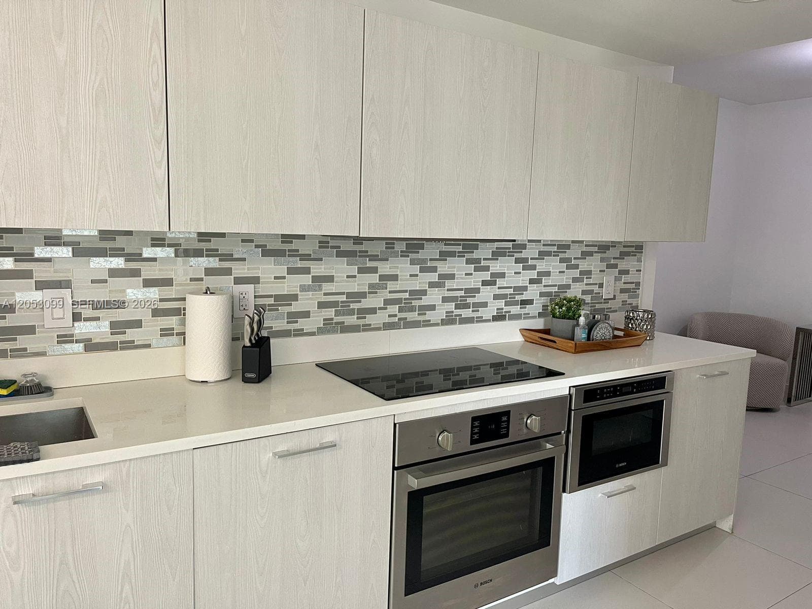 501 NE 31st St # 701, Miami, FL 33137 photo 4