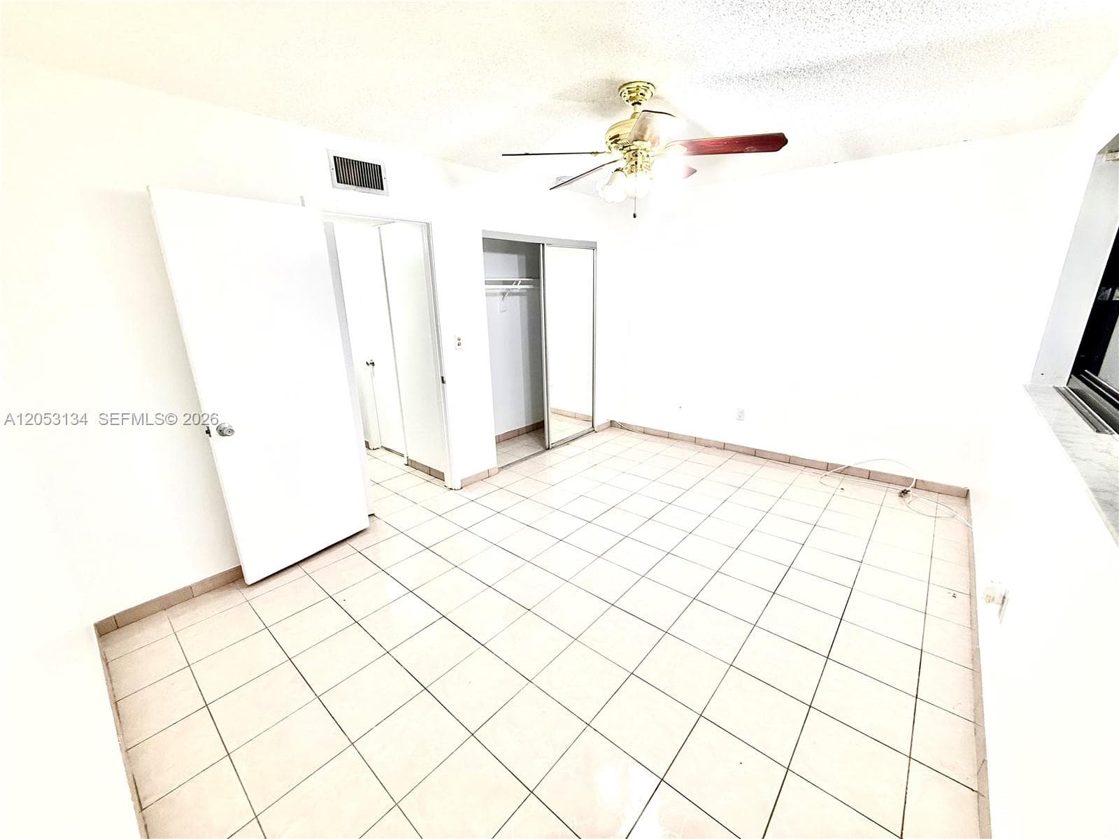 131 SW 109th Ave # L5, Sweetwater FL 33174 photo 4