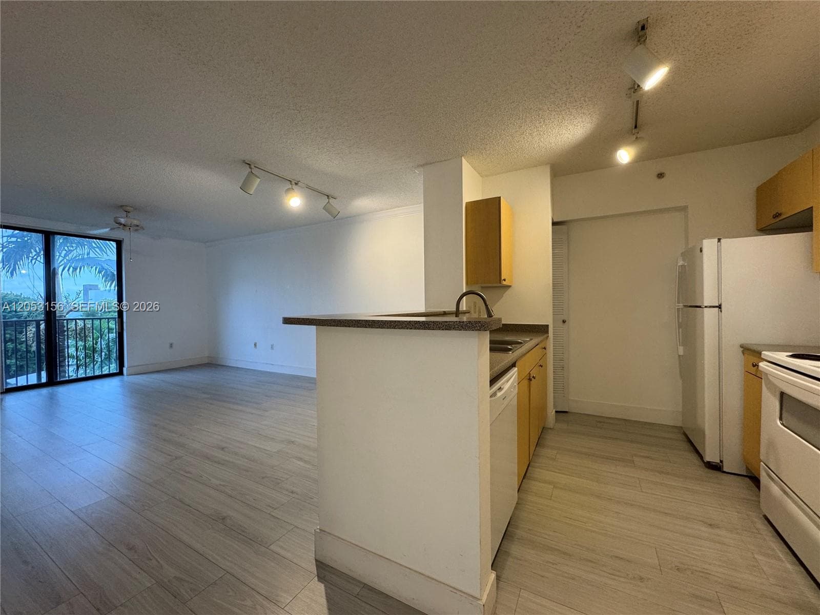 1919 Van Buren St # 506A, Hollywood FL 33020 photo 3