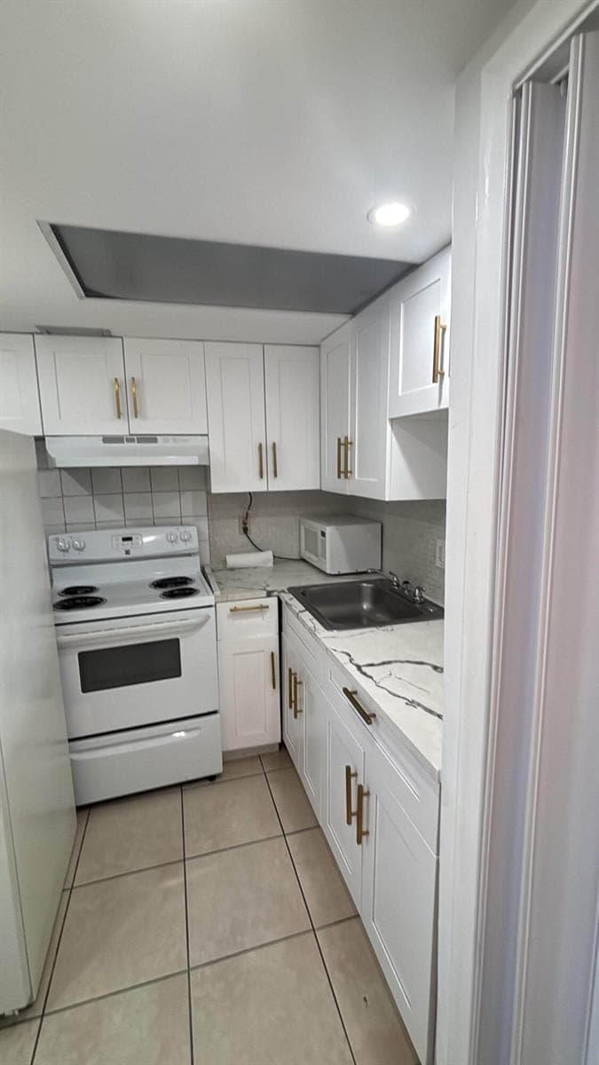 2940 NE 203RD Street # C102, Aventura FL 33180 photo 4