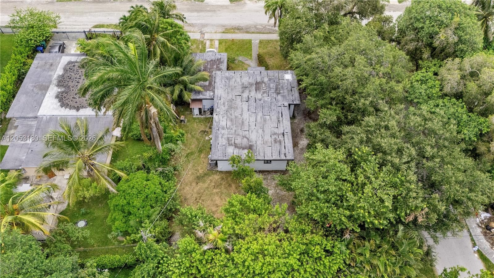 106 NW 84th St, Miami FL 33150 photo 2