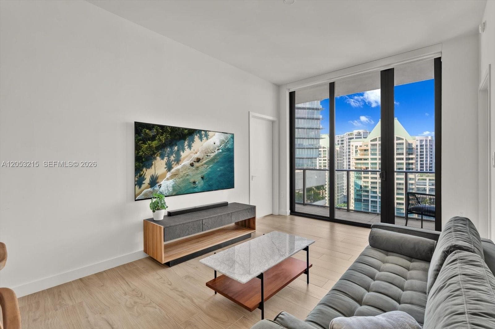 2678 Tigertail Ave # 1605, Miami FL 33133 photo 3