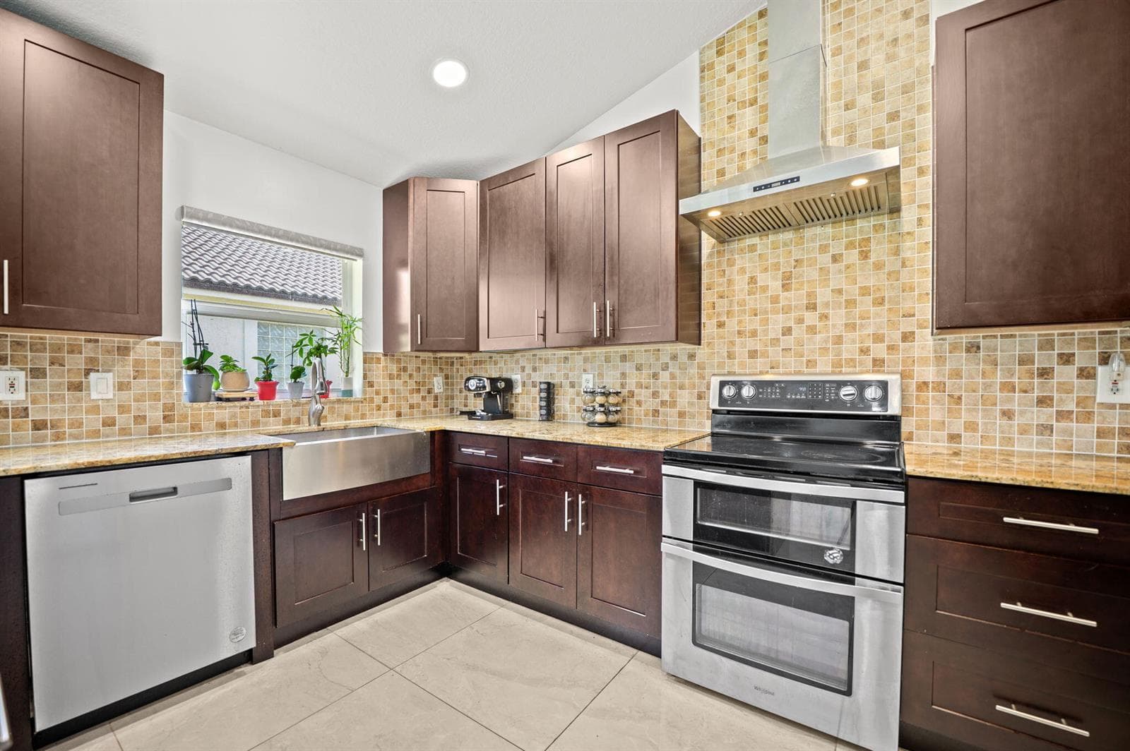 1842 OAK BERRY Circle, Wellington FL 33414 photo 3