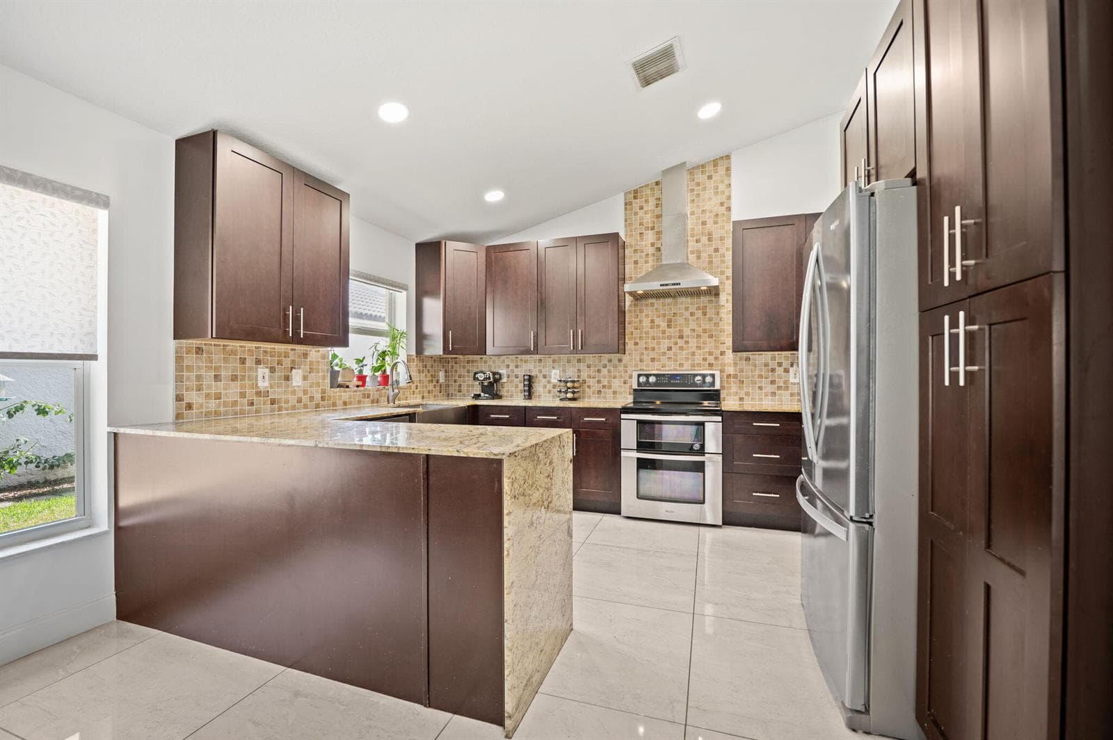 1842 OAK BERRY Circle, Wellington FL 33414 photo 5