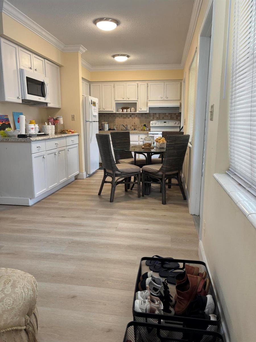 2121 NE 42ND Court # 202C, Lighthouse Point FL 33064 photo 5