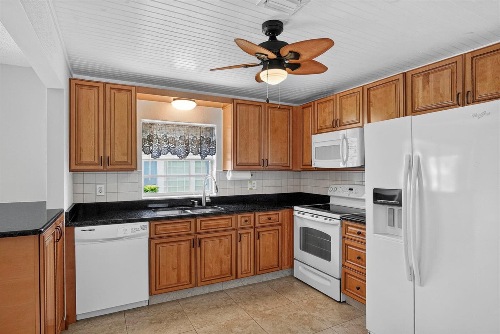 948 Savannas Point Drive # D, Fort Pierce FL 34982 photo 4