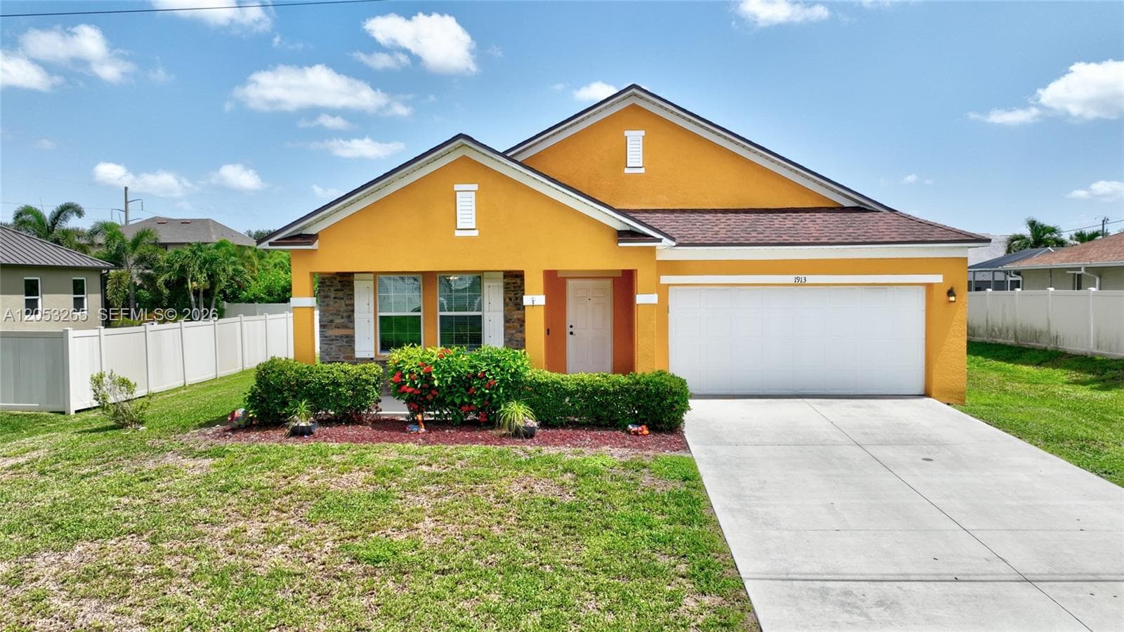 1913 SW 26th Terrace, Cape Coral FL 33914