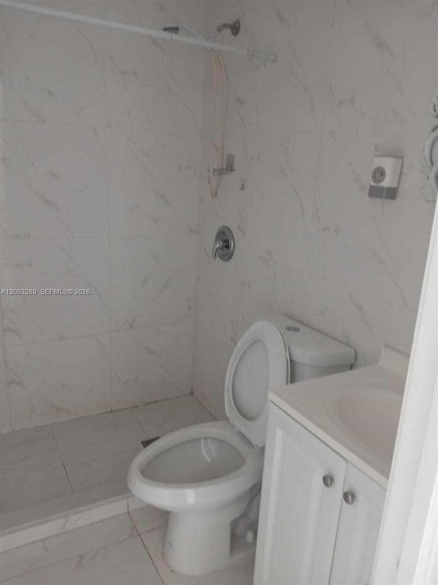 2311 NE 135 Th Ter, North Miami Beach FL 33181 photo 3