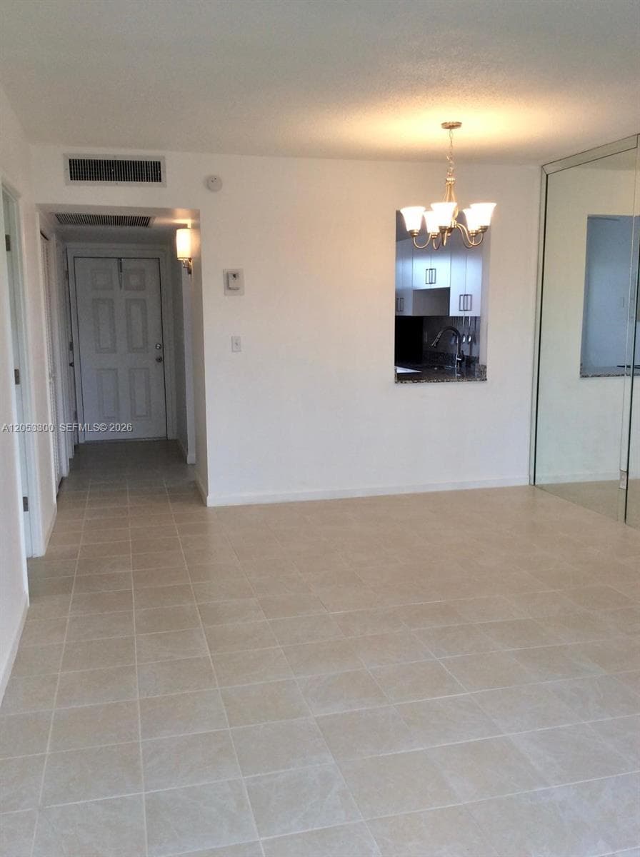 2200 Park Ln # 308, Hollywood FL 33021 photo 2