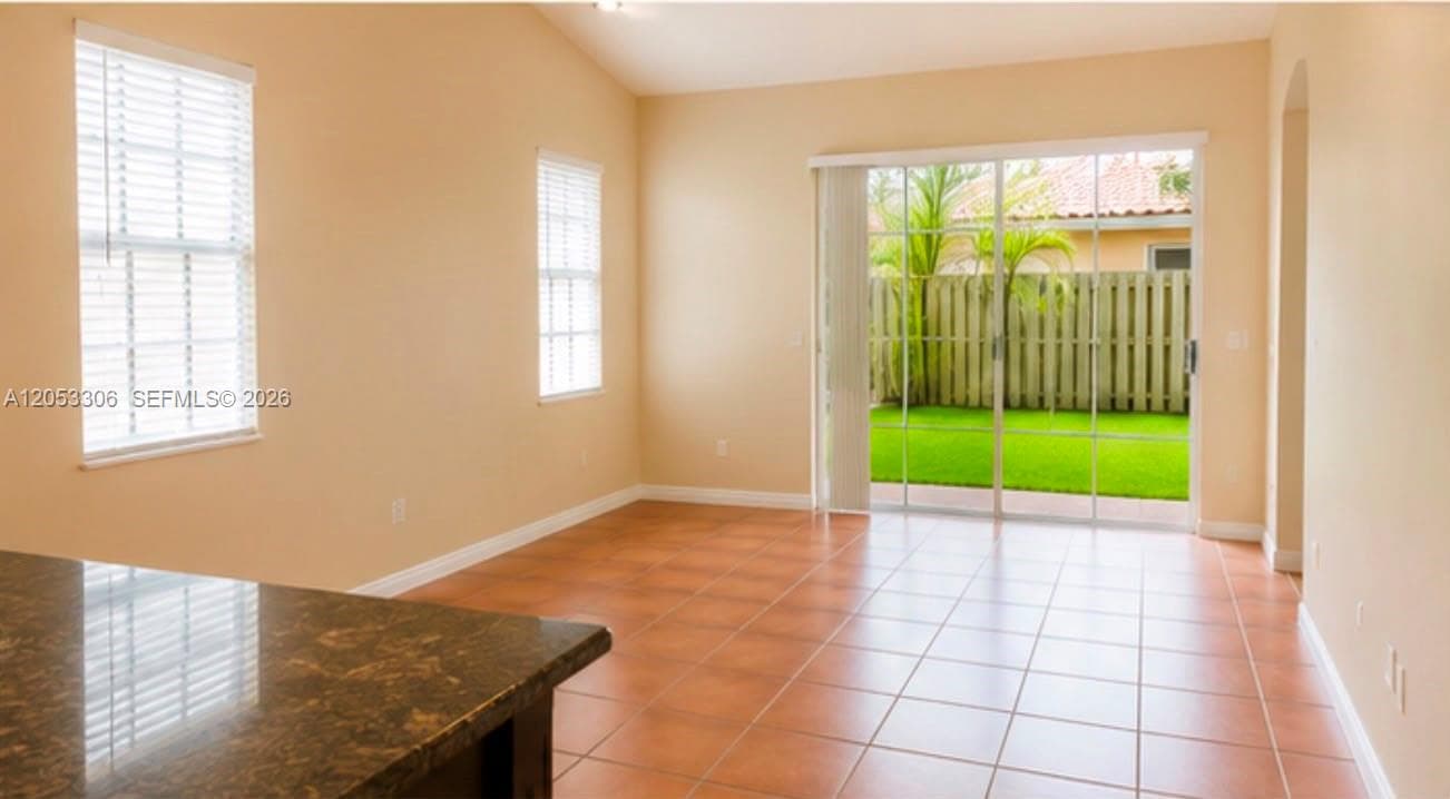 16032 SW 101st Ter, Miami FL 33196 photo 2