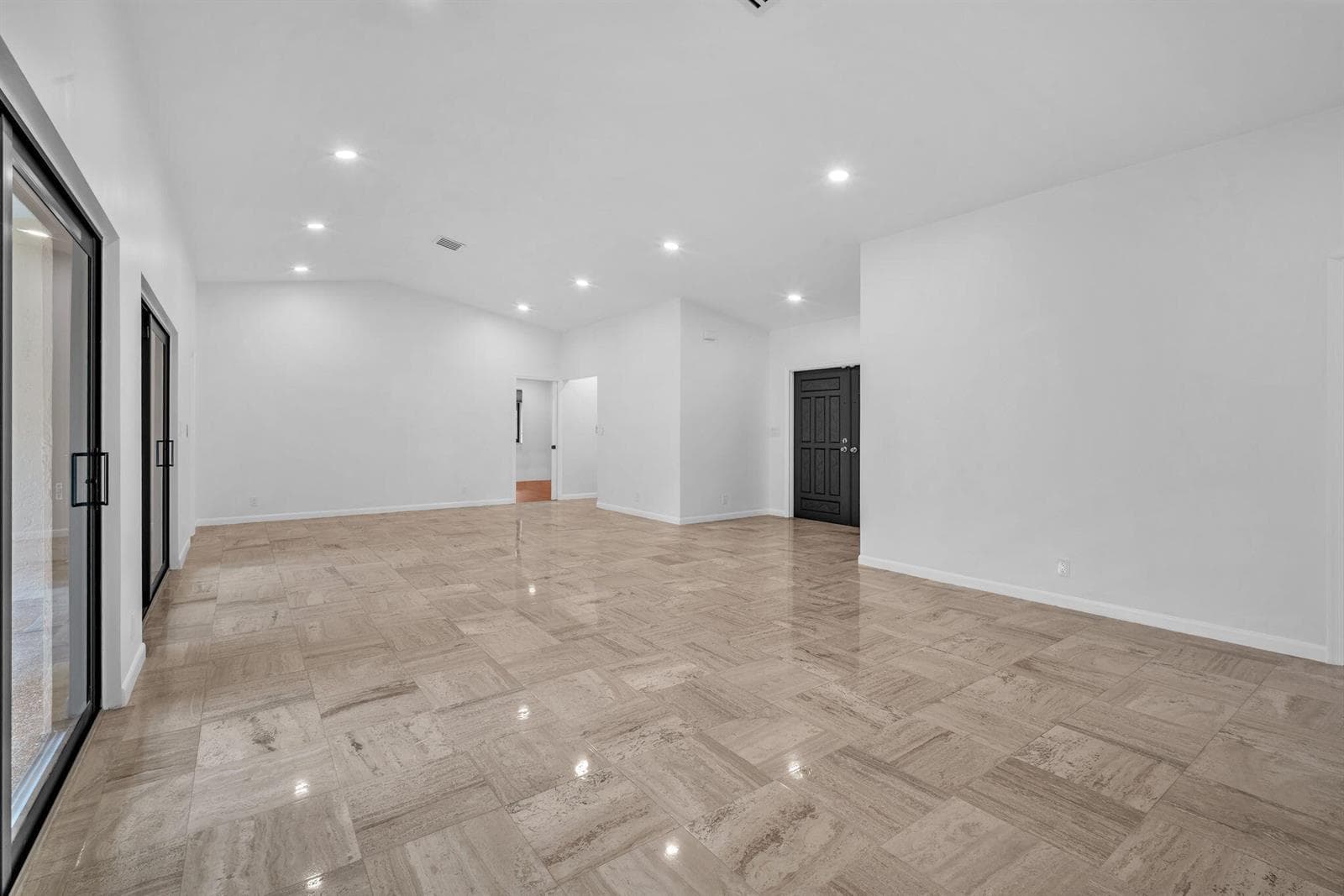 3020 N 34TH Street, Hollywood FL 33021 photo 4