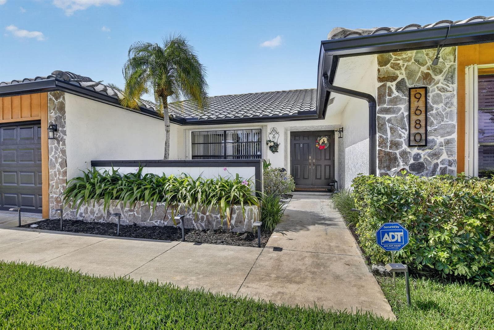 9680 NW 10th Court, Plantation FL 33322 photo 4