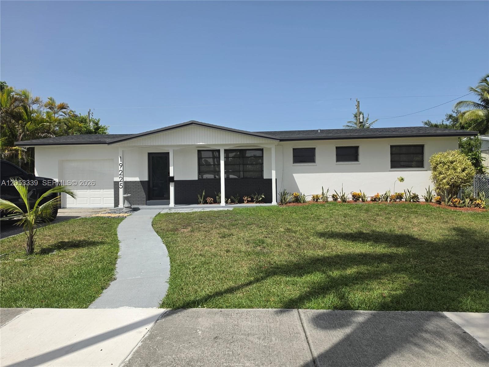 19225 Franjo Rd, Cutler Bay FL 33157 photo 2