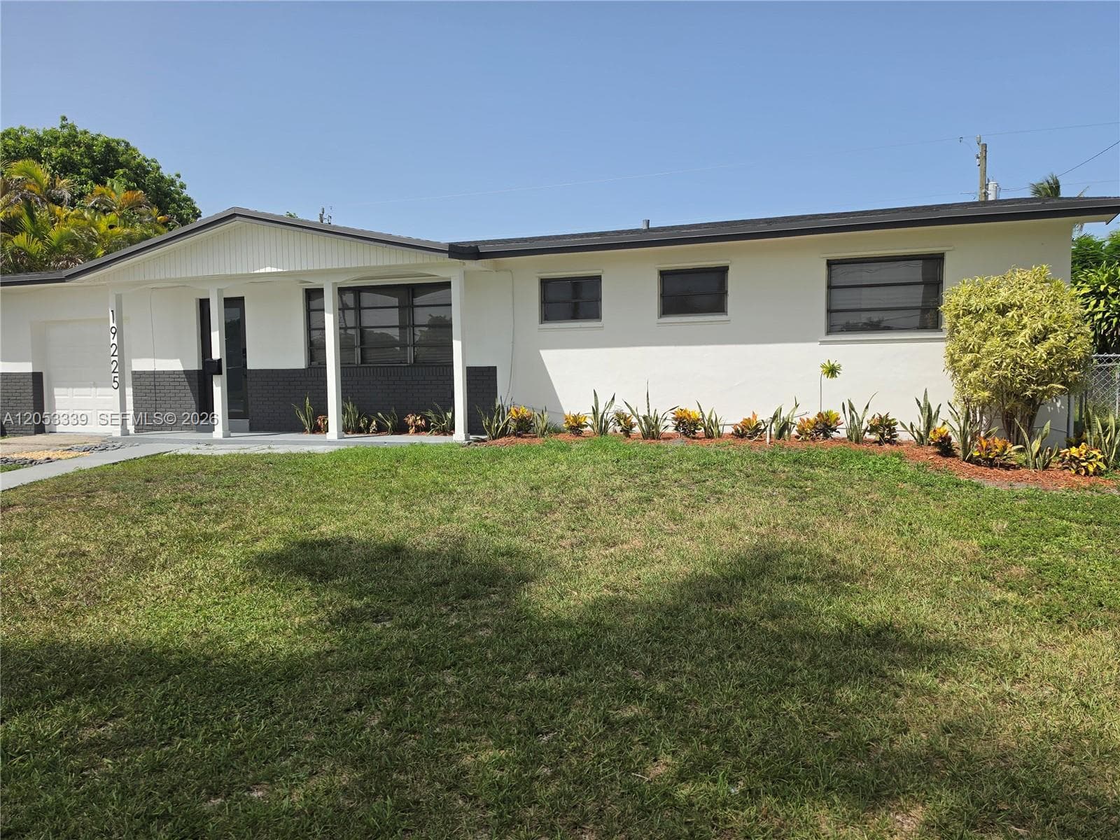 19225 Franjo Rd, Cutler Bay FL 33157 photo 4