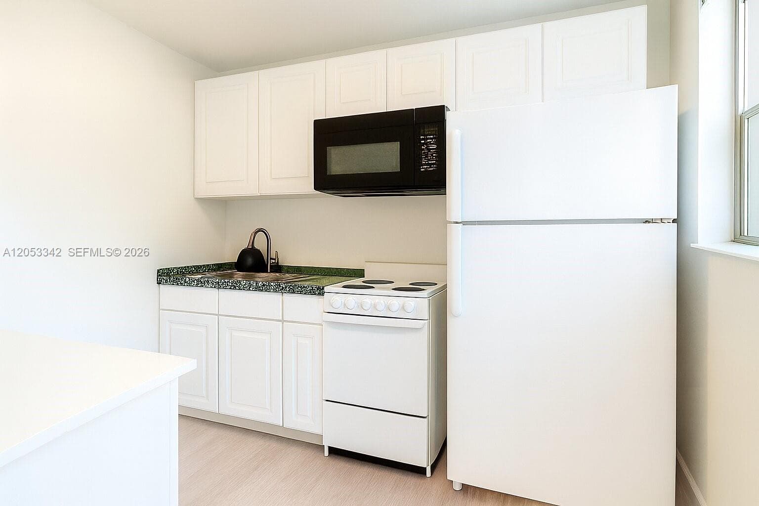 605 SW 14th Ter, Fort Lauderdale FL 33312 photo 5