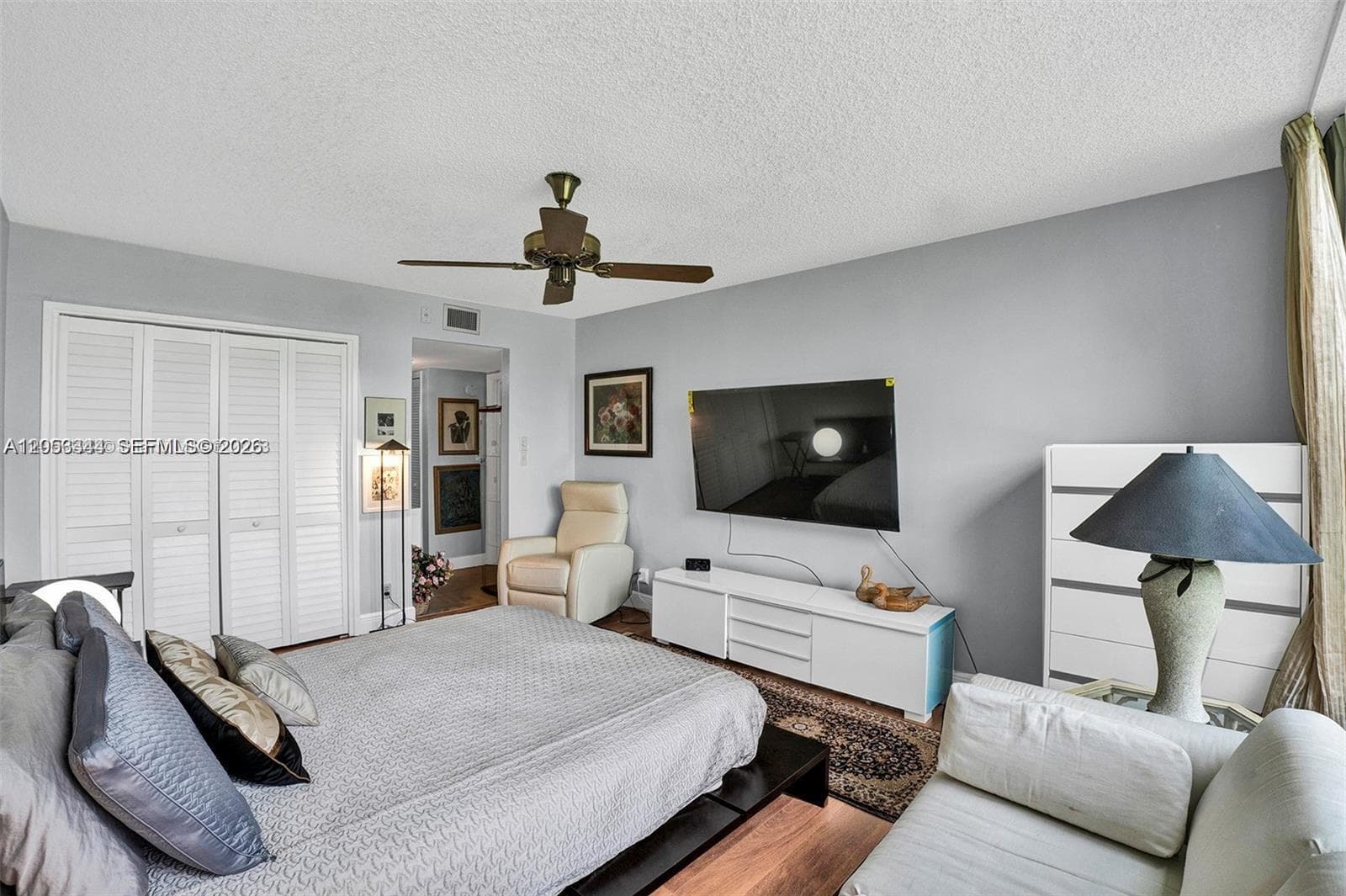 3970 Oaks Clubhouse Dr # 302, Pompano Beach FL 33069 photo 4