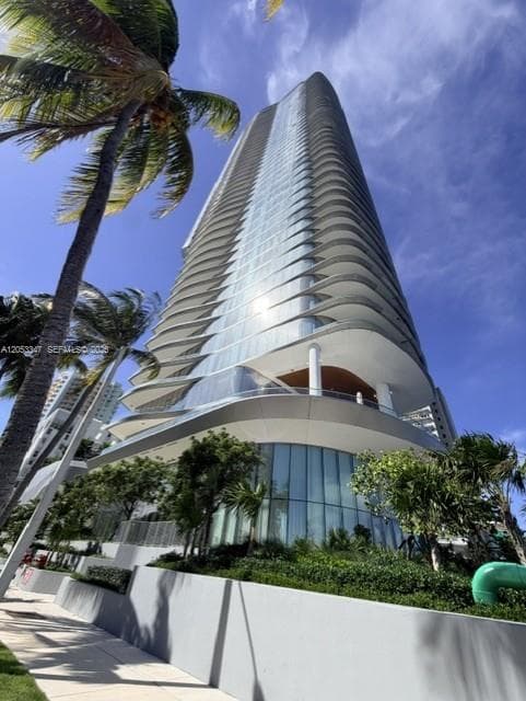 175 SE 25 ROAD # 902, Miami FL 33129 photo 2