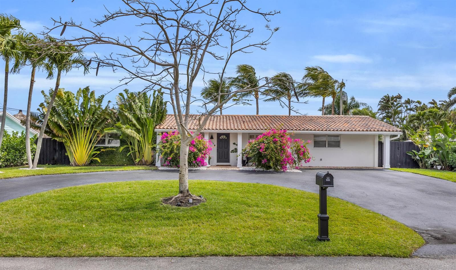 366 ELM Avenue, Tequesta FL 33469