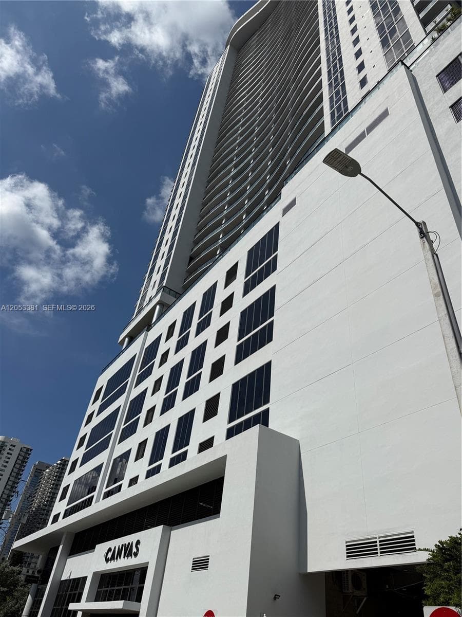 1600 NE 1st Ave # 1711, Miami FL 33132