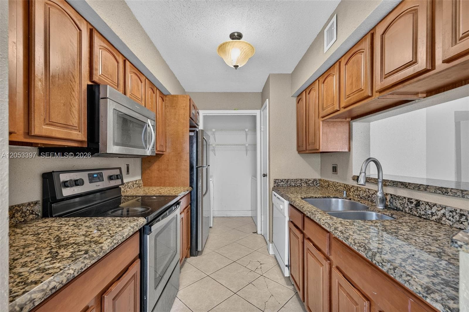 995 Riverside Dr # 120, Coral Springs FL 33071 photo 2