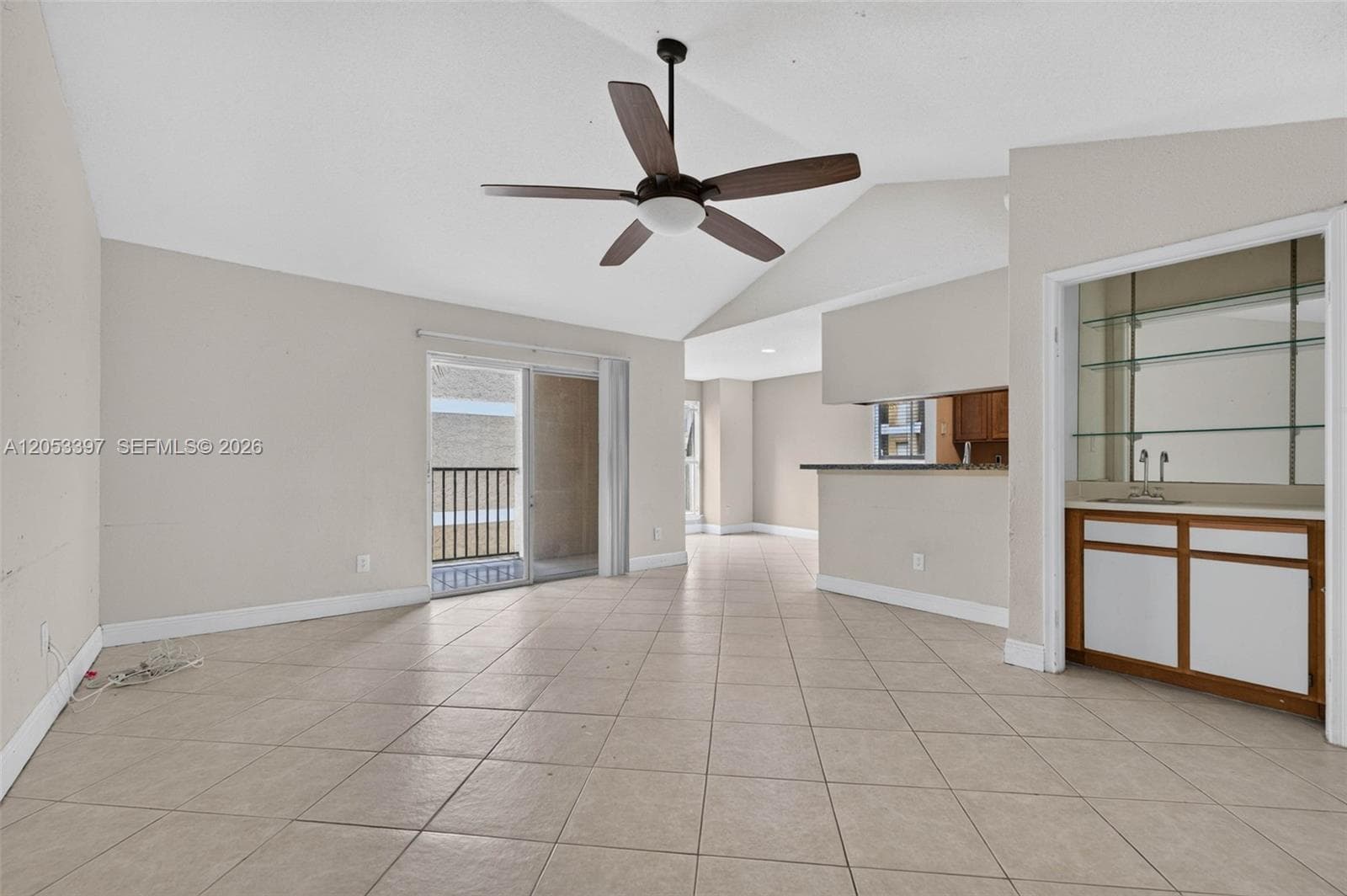 995 Riverside Dr # 120, Coral Springs FL 33071