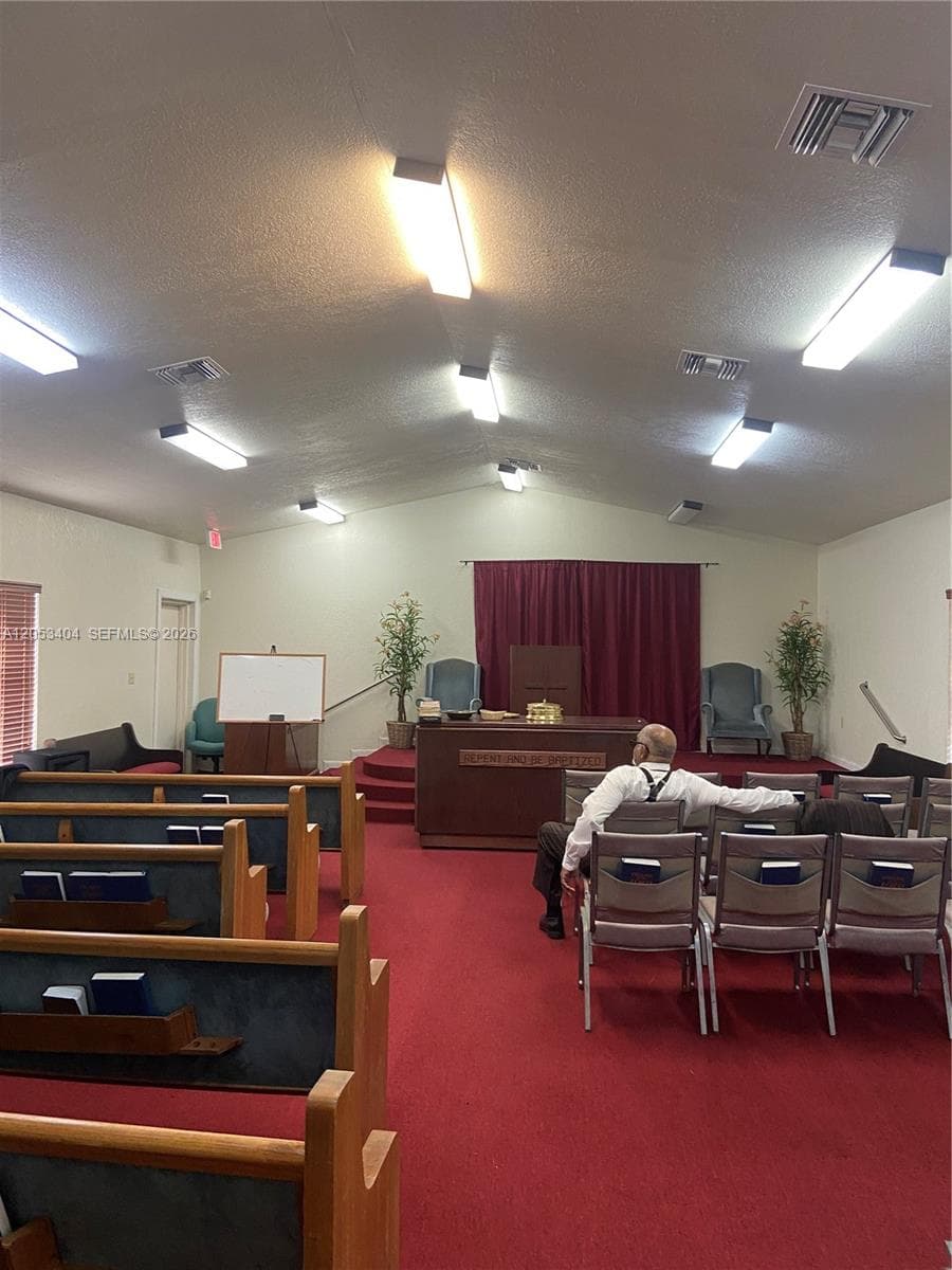 18301 SW 107th Ave, Miami FL 33157 photo 2