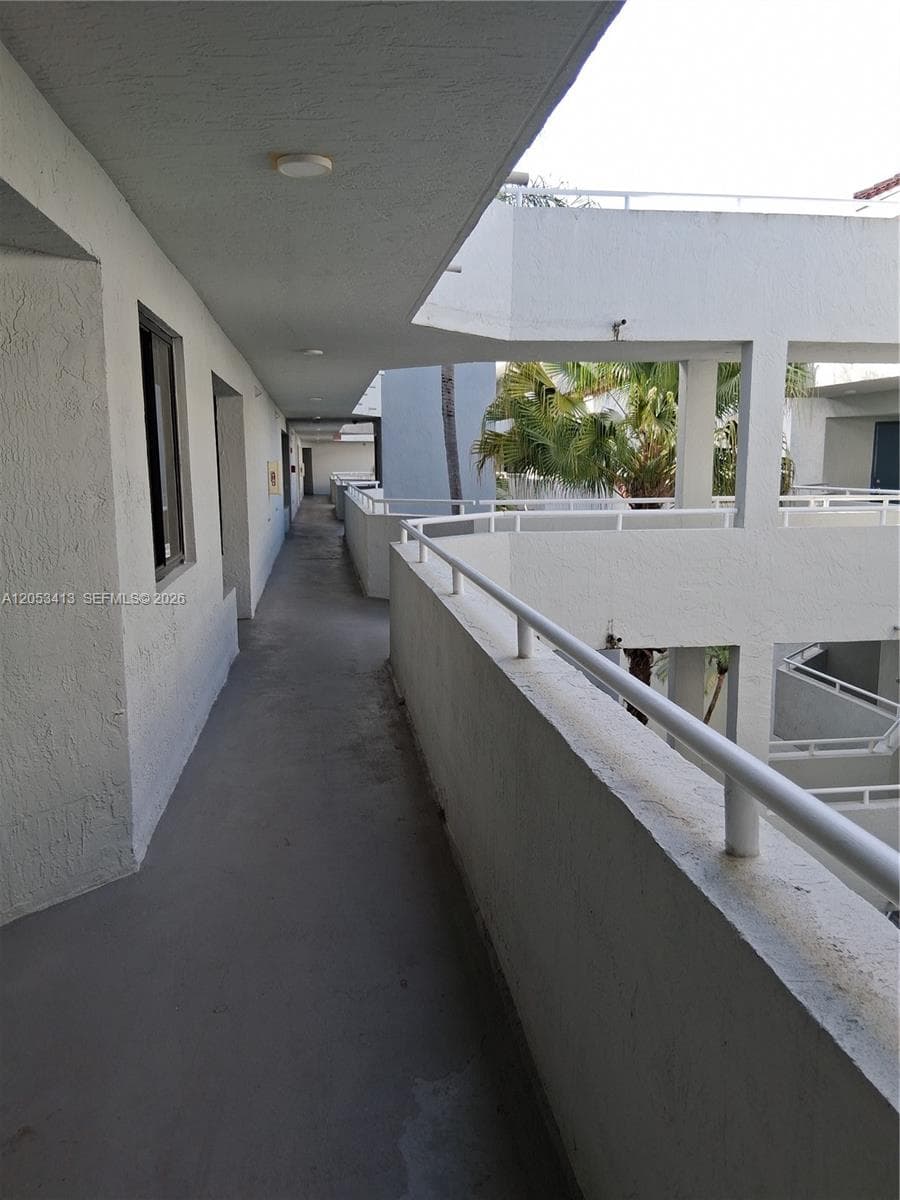 8255 SW 152nd Av # E-403, Unincorporated Dade County FL 33193 photo 3