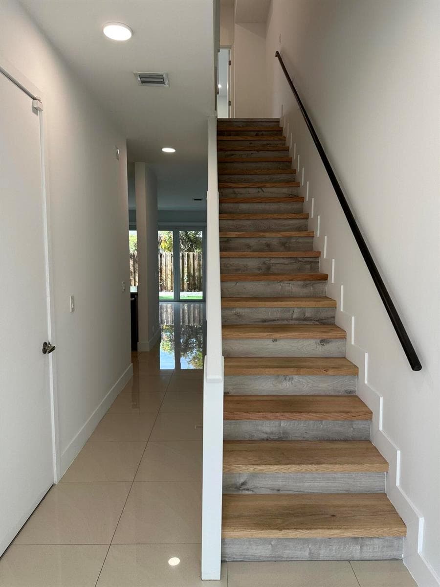 815 NE 17TH Avenue # 3, Fort Lauderdale FL 33304 photo 2
