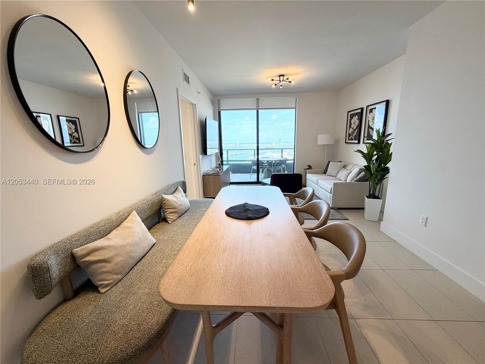 159 NE 6th St # 3215, Miami FL 33132 photo 4