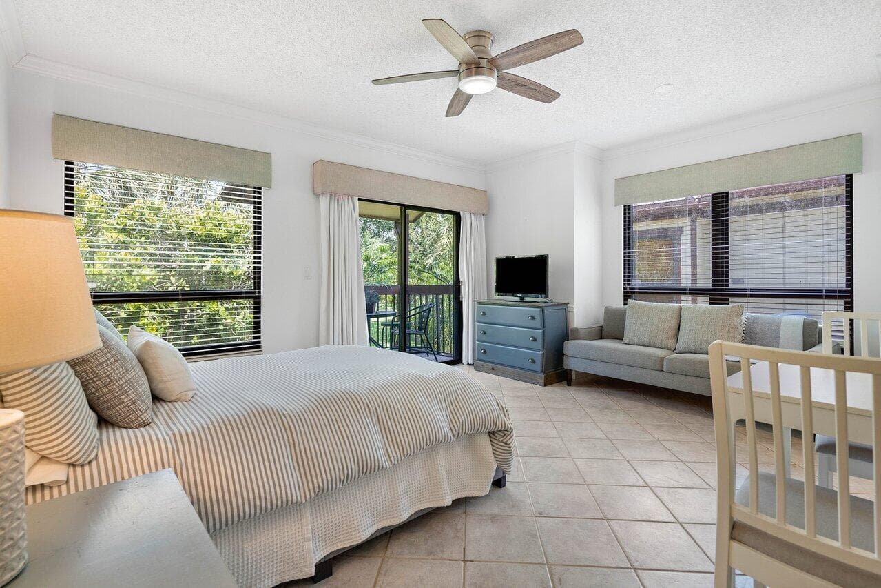 13334 Polo Club Road # 327, Wellington FL 33414 photo 4