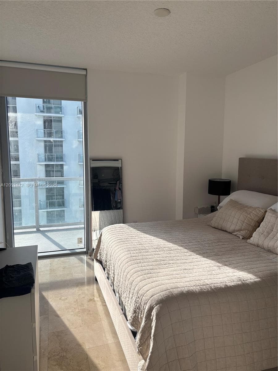 1050 Brickell Ave # 2910, Miami FL 33131 photo 2