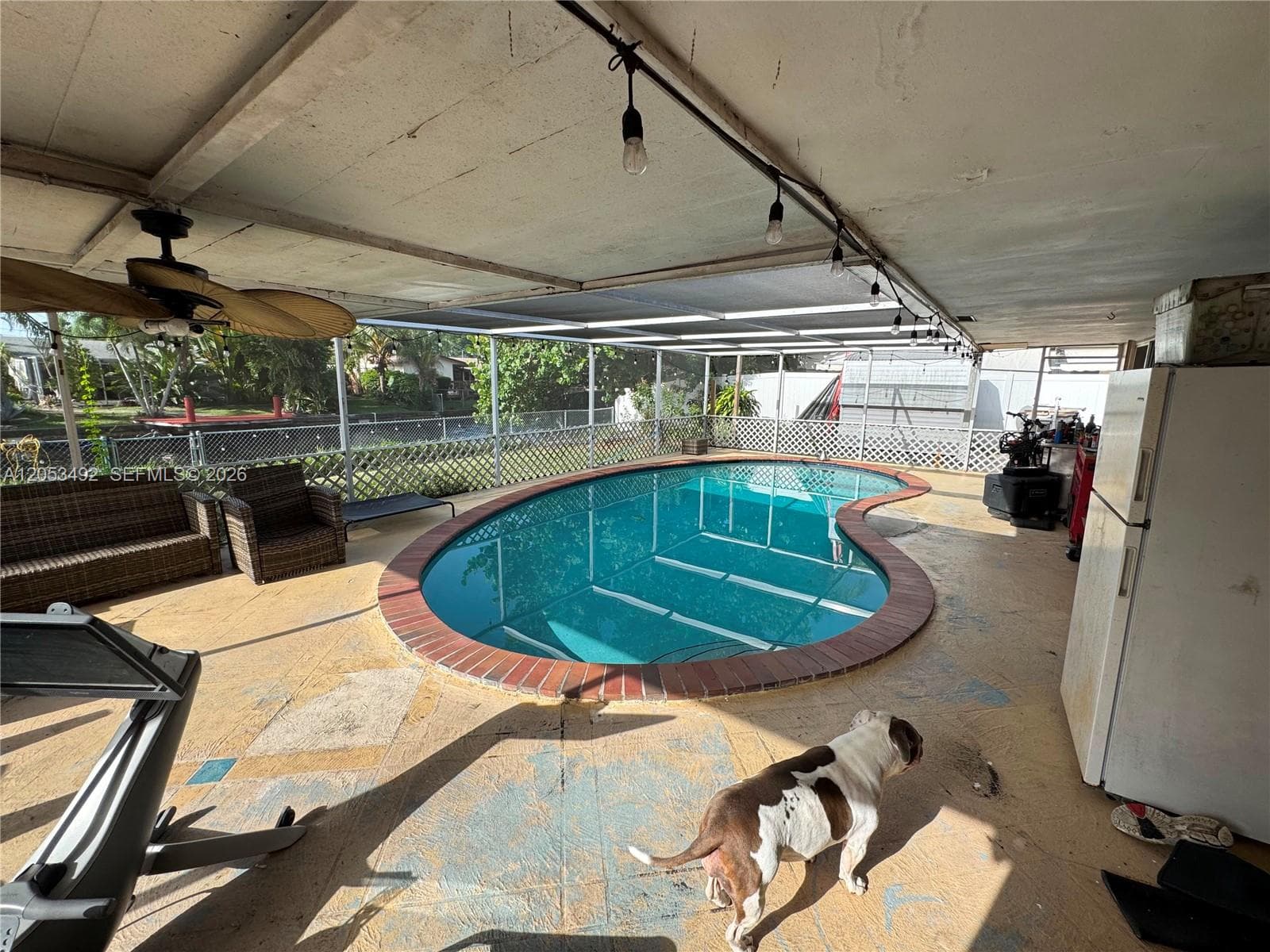 1941 NW 33rd St, Oakland Park FL 33309