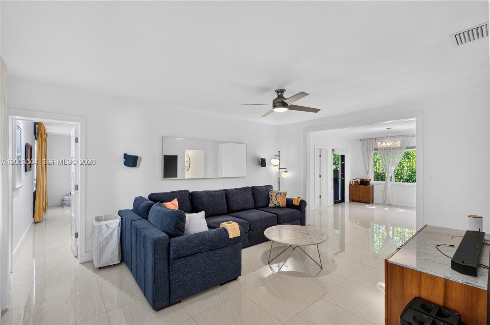 2543 SW 15th St, Miami FL 33145 photo 2