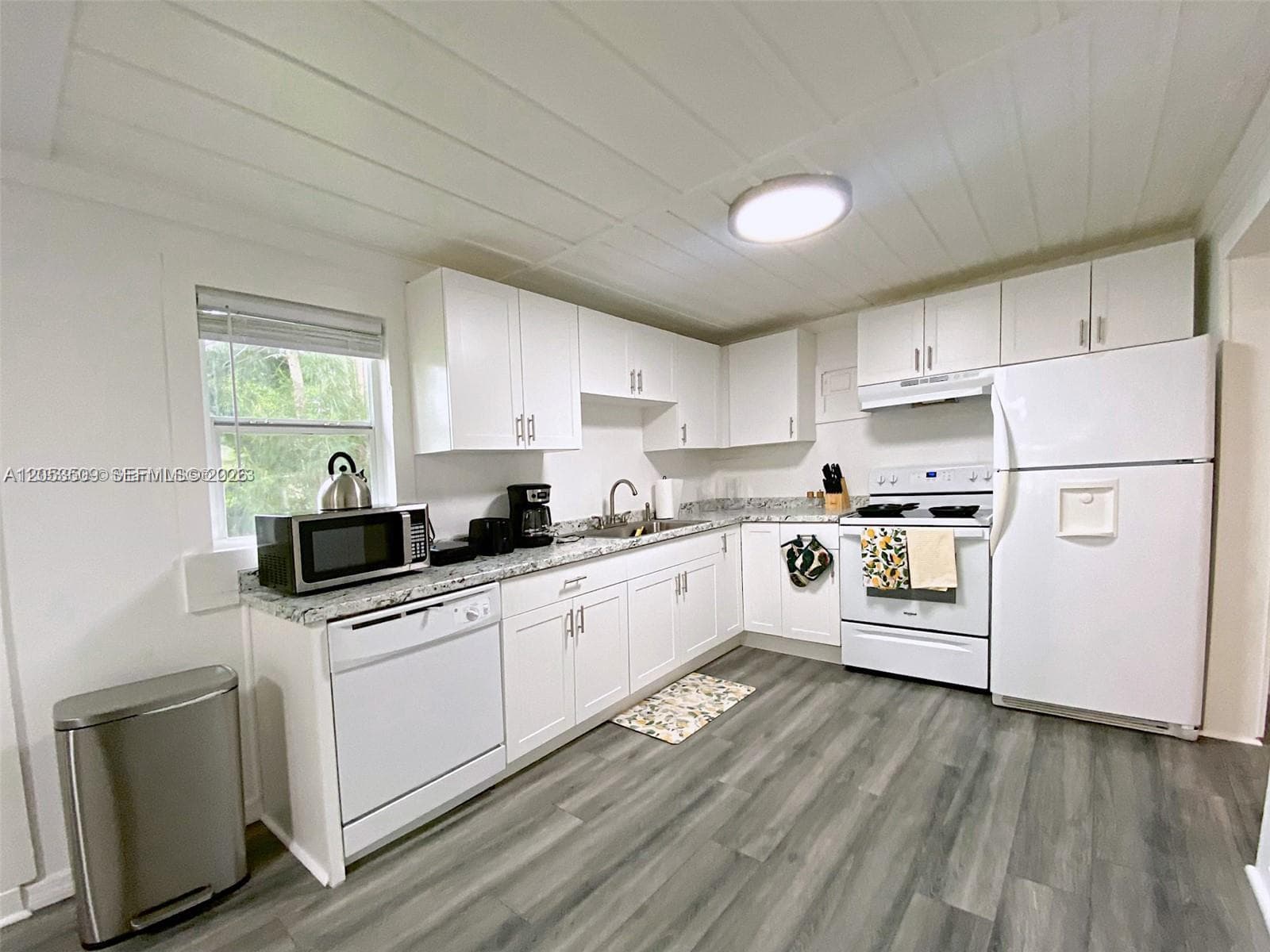342 NW 7th Ave, Delray Beach FL 33444 photo 3