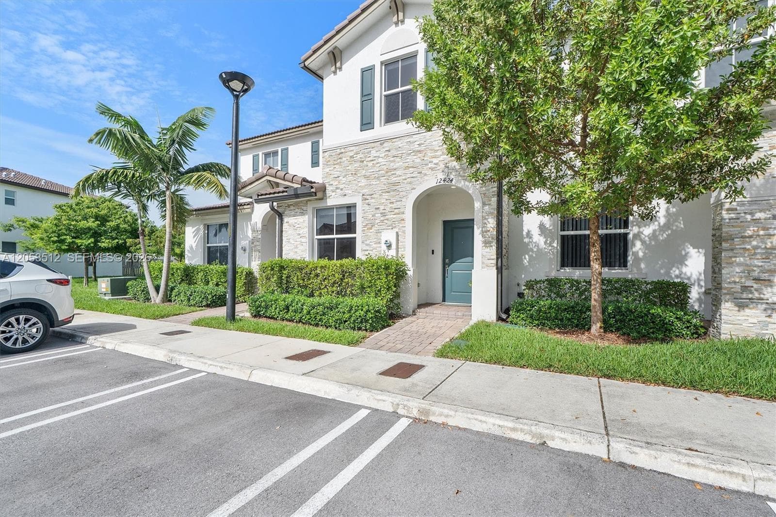 12424 NW 23rd Ct, Miami FL 33167 photo 2