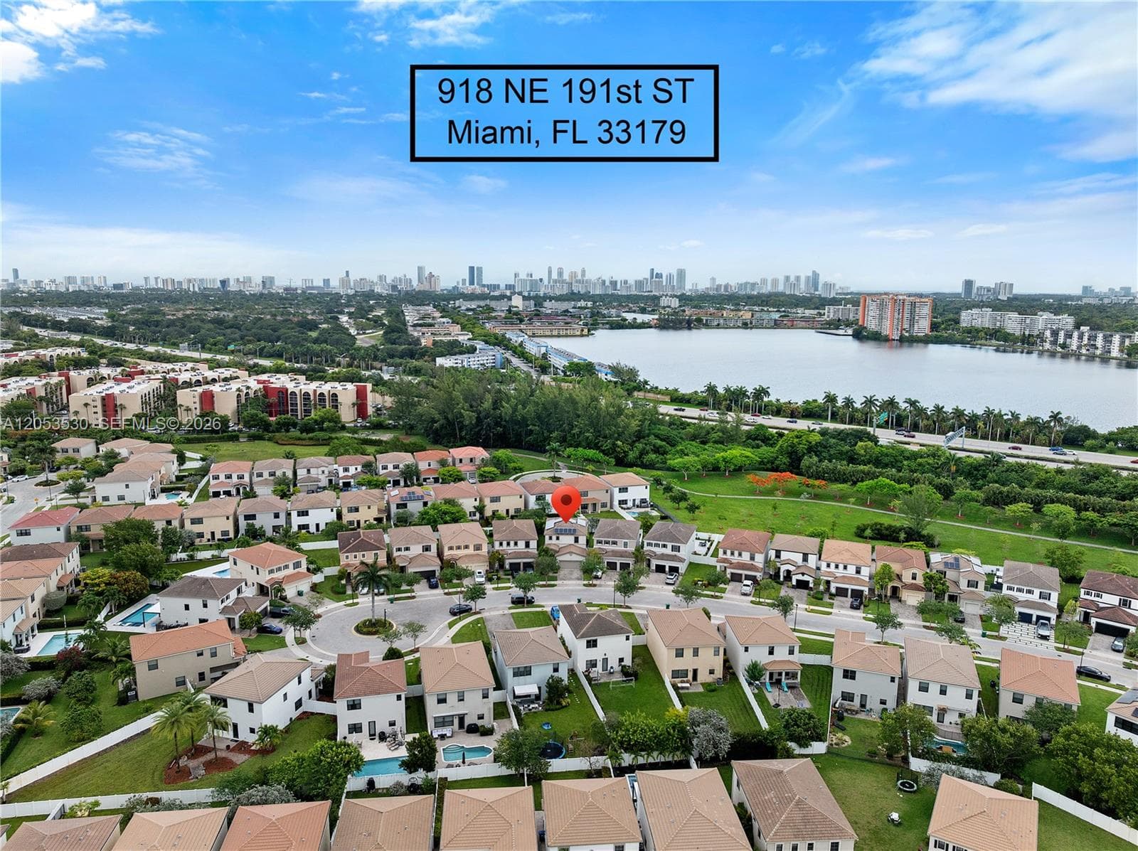 918 NE 191st St, Miami FL 33179 photo 4