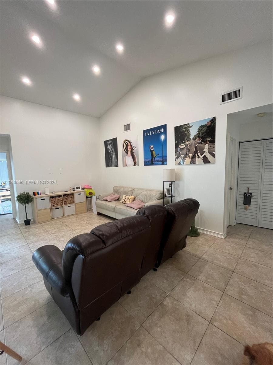 14419 SW 142nd Ct, Miami FL 33186 photo 2